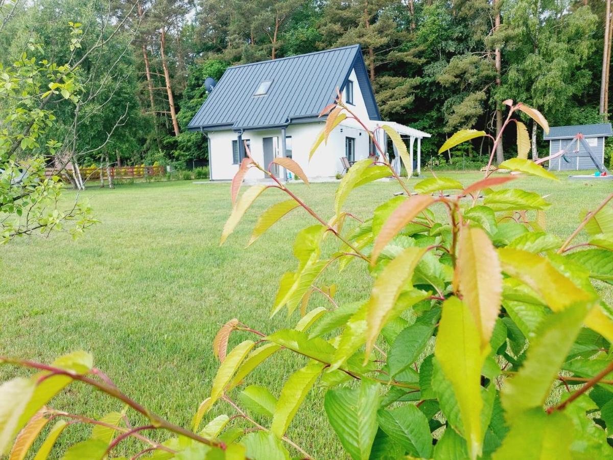 Jeszcze Bardziej Dziki Sad Slajszewo Exterior foto